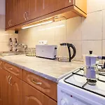 Balcony - - Sunny - Comfy * 布达佩斯