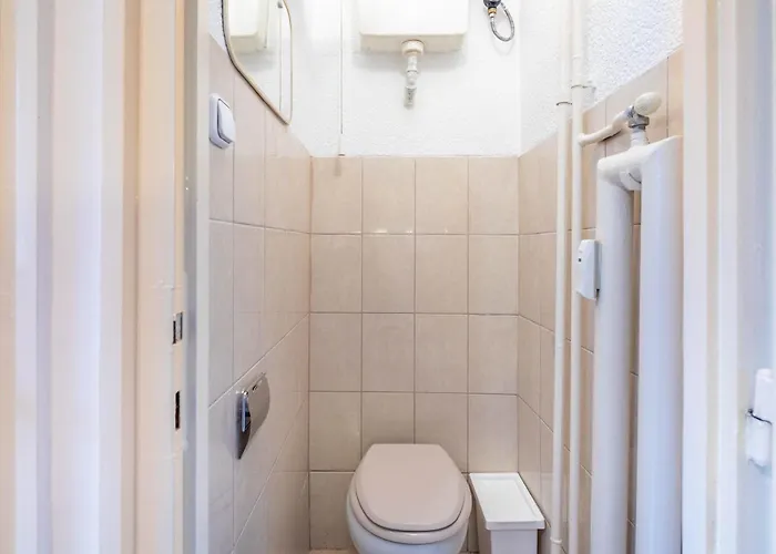 Balcony - - Sunny - Comfy