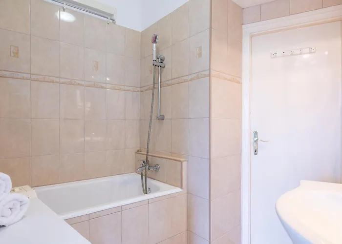 Apartamento Balcony - - Sunny - Comfy *